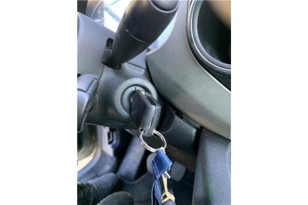 Recambio de clausor para peugeot partner tepee 1.6 premium referencia OEM IAM 4162PT  