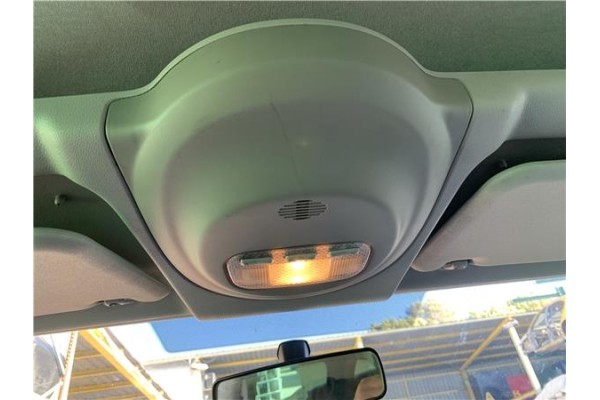 Recambio de luz delantero central techo para peugeot partner tepee 1.6 premium referencia OEM IAM 6362Q2 8146Z3 