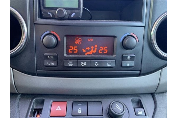 Recambio de mandos climatizador para peugeot partner tepee 1.6 premium referencia OEM IAM 6452K9  