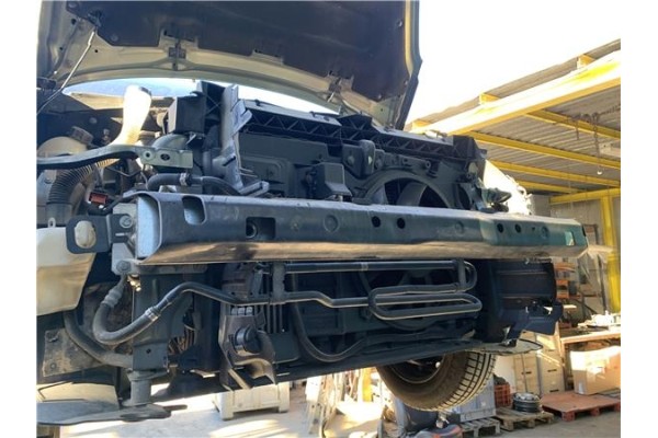 Recambio de refuerzo paragolpes para peugeot partner tepee 1.6 premium referencia OEM IAM 7414YN  