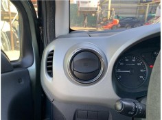 Recambio de rejilla entrada de aire para peugeot partner tepee 1.6 premium referencia OEM IAM 8265GA  