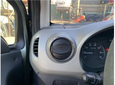 Recambio de rejilla entrada de aire para peugeot partner tepee 1.6 premium referencia OEM IAM 8265GA  