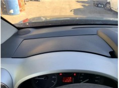 Recambio de tapa izquierda salpicadero para peugeot partner tepee 1.6 premium referencia OEM IAM 8226VV  