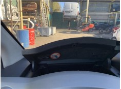 Recambio de tapa izquierda salpicadero para peugeot partner tepee 1.6 premium referencia OEM IAM 8226VV  