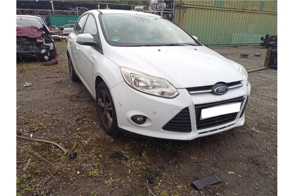 ford focus berlina (cew) del año 2014