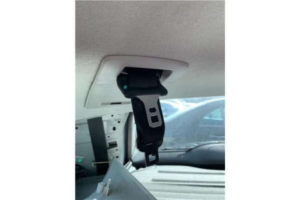 Recambio de cinturon seguridad trasero central para ford focus c-max 2.0 tdci referencia OEM IAM 1373610  