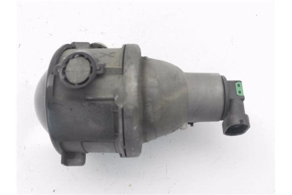 Recambio de faro antiniebla izquierdo para lexus rx (mcu_) 400h referencia OEM IAM 02BE131407 8122148040 