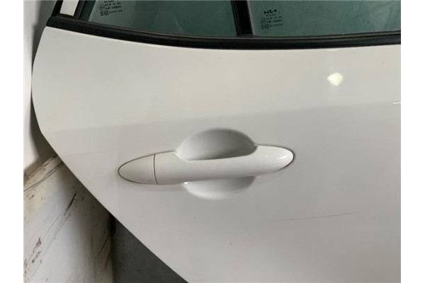 Recambio de puerta trasero derecha para kia picanto (ja) 1.0 gdi drive 5mt referencia OEM IAM 77004G6000  