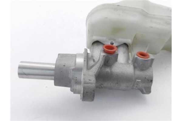 Recambio de bomba freno para citroen c1 1.0 city edition referencia OEM IAM 0204782755  