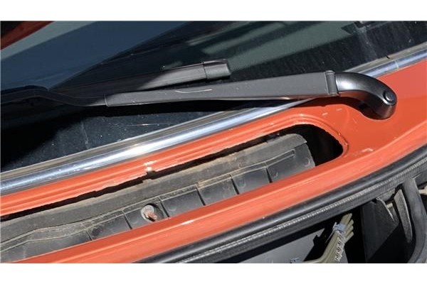Recambio de brazo limpiaparabrisas delantero derecho para mini cabrio (r52) 1.6 cooper referencia OEM IAM 61619449970  