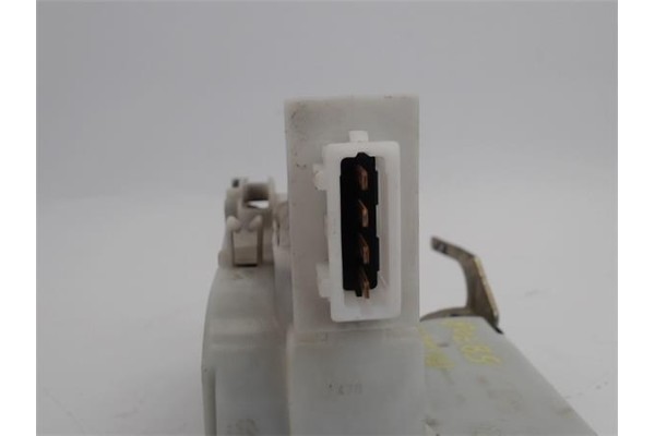 Recambio de cierre electromagnetico delantero derecho para seat ibiza (6k1) 1.9 cl referencia OEM IAM 6K4837015A  