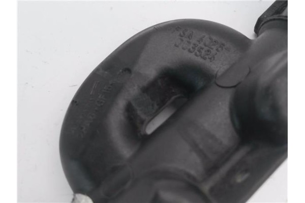 Recambio de tubos aire acondicionado para peugeot 207 sw 1.6 hdi referencia OEM IAM 9653778380  