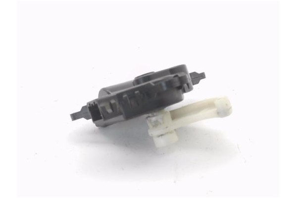 Recambio de motor apertura calefac. para hyundai i30 (gd) 1.4 base referencia OEM IAM D267AP9BA02  