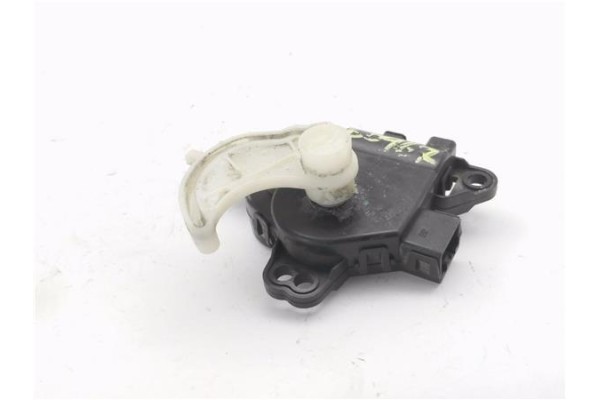 Recambio de motor apertura calefac. para hyundai i30 (gd) 1.4 base referencia OEM IAM D267AP9BA02  