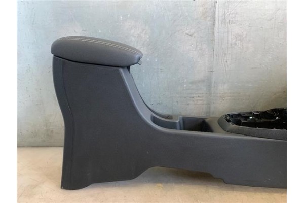 Recambio de embellecedor consola central para kia picanto (ja) 1.0 gdi drive 5mt referencia OEM IAM 84691G6000  