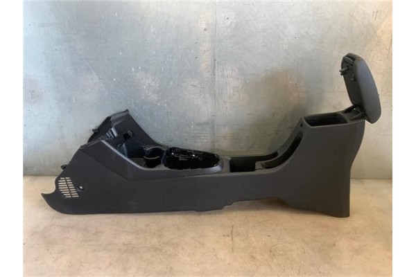 Recambio de embellecedor consola central para kia picanto (ja) 1.0 gdi drive 5mt referencia OEM IAM 84691G6000  