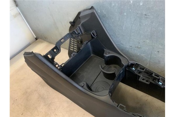 Recambio de embellecedor consola central para kia picanto (ja) 1.0 gdi drive 5mt referencia OEM IAM 84691G6000  