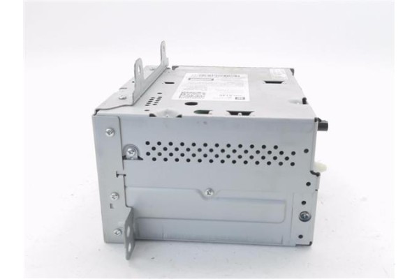 Recambio de radio / cd para opel astra j berlina 5p 1.6 selective referencia OEM IAM 23495140  