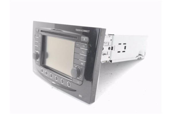 Recambio de autoradio para opel zafira 1.7 cdti referencia OEM IAM 13406438  