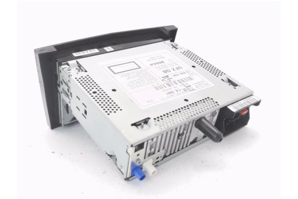Recambio de autoradio para opel zafira 1.7 cdti referencia OEM IAM 13406438  