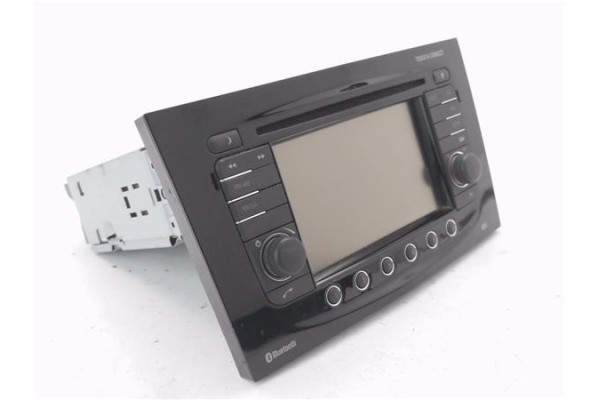 Recambio de autoradio para opel zafira 1.7 cdti referencia OEM IAM 13406438  