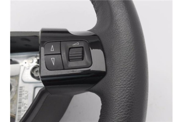 Recambio de volante para opel zafira 1.7 cdti referencia OEM IAM 13326397  