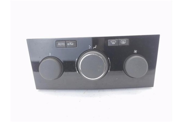Recambio de mandos climatizador para opel zafira 1.7 cdti referencia OEM IAM 13250622  