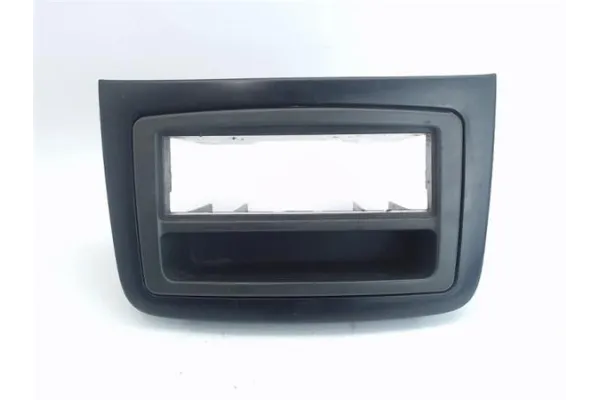 Recambio de embellecedor consola salpicadero para mercedes-benz vito furgón (639) 2.1 111cdi referencia OEM IAM A6396800591  