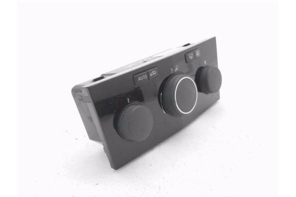 Recambio de mandos climatizador para opel zafira 1.7 cdti referencia OEM IAM 13250622  