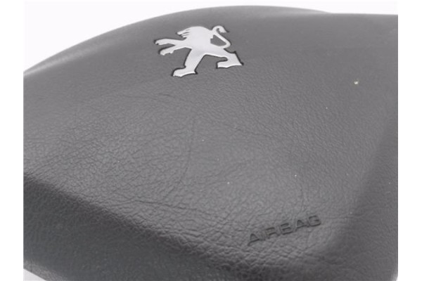 Recambio de airbag volante para peugeot 207 sw 1.6 hdi referencia OEM IAM 96500674ZD  