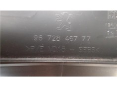 Recambio de embellecedor columna direccion para peugeot 208 1.2 access referencia OEM IAM 9672846777  