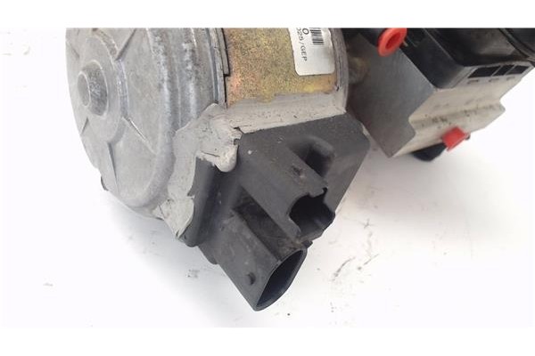 Recambio de bomba suspension para citroen c5 berlina 2.0 hdi (dcrhzb, dcrhze) referencia OEM IAM 963671388000 5002074C 