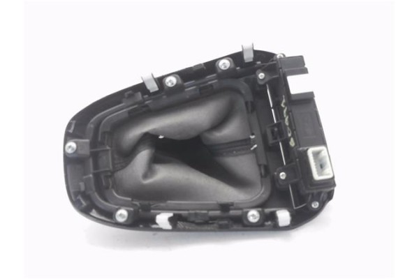 Recambio de guardapolvo palanca cambio para kia picanto (ja) 1.0 gdi drive 5mt referencia OEM IAM 84655G6000 299182285 