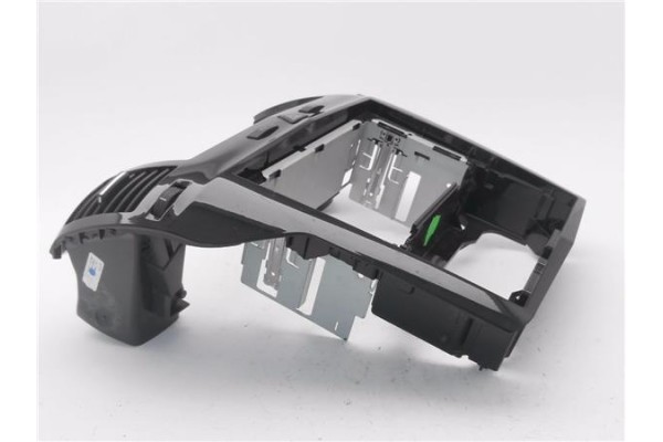 Recambio de embellecedor consola salpicadero para opel zafira 1.7 cdti referencia OEM IAM 13162556  