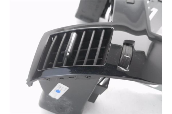 Recambio de embellecedor consola salpicadero para opel zafira 1.7 cdti referencia OEM IAM 13162556  