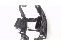 Recambio de embellecedor consola central para hyundai i30 (fd) 1.6 crdi referencia OEM IAM U05F0548  