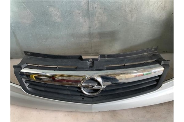 Recambio de rejilla paragolpes delantero para opel vivaro 2.0 cdti referencia OEM IAM 93188853  