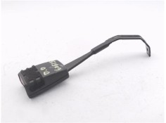 Recambio de anclaje cinturon delantero derecho para audi a3 sportback (8pa) 2.0 tdi ambiente referencia OEM IAM 8P0857756C  