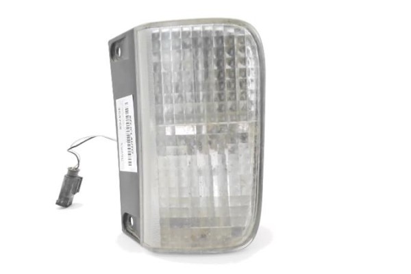 Recambio de piloto antiniebla trasero derecho para opel vivaro 2.0 cdti referencia OEM IAM 93863596 4412787 
