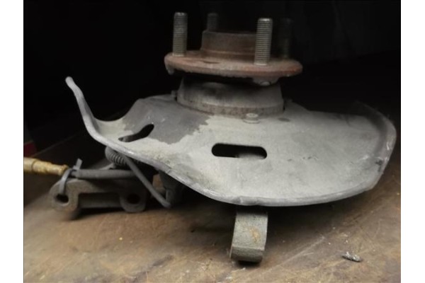 Recambio de mangueta delantero derecha para daewoo nubira berlina 1.6 16v referencia OEM IAM   
