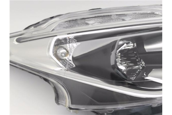 Recambio de faro delantero dcho para peugeot 208 1.2 access referencia OEM IAM 9822690180 90160648 