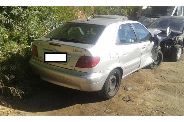 citroen xsara berlina del año 2003