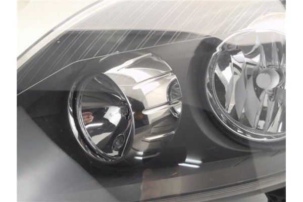 Recambio de faro delantero izquierdo para opel zafira 1.7 cdti referencia OEM IAM 13252472LH 301214201 