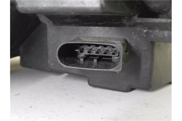 Recambio de faro delantero izquierdo para mercedes-benz clase b (bm 245) 1.7 170 (245.232) referencia OEM IAM A1698201761 3,01E+