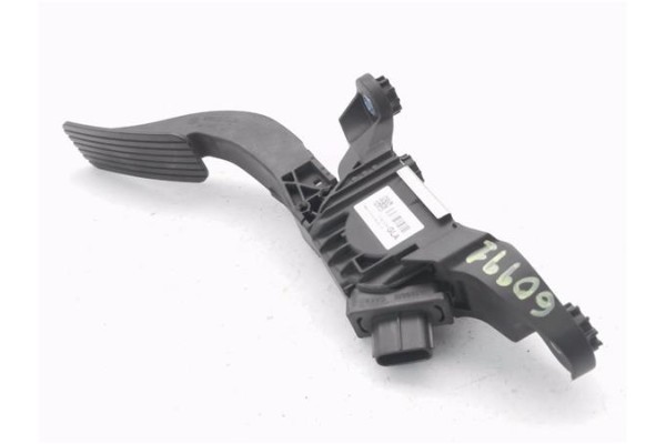 Recambio de pedal acelerador para kia picanto (ja) 1.0 gdi drive 5mt referencia OEM IAM 32700XXXXX  