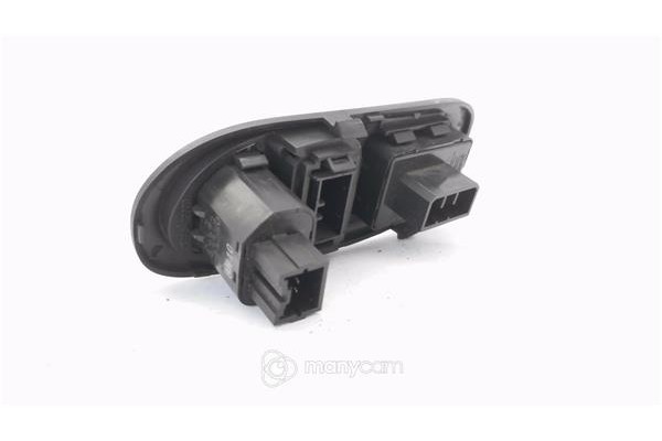 Recambio de mando retrovisor electrico para hyundai lantra berlina (rd) 1.6 i referencia OEM IAM 9353029000 9337029050 