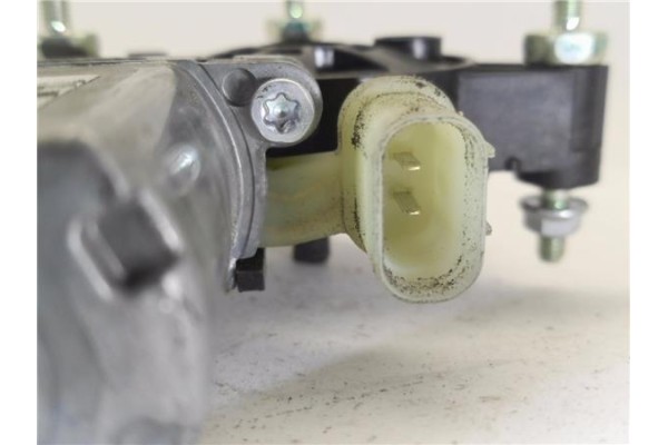 Recambio de motor elevalunas delantero izquierdo para kia picanto (ja) 1.0 gdi drive 5mt referencia OEM IAM 82450G6000  