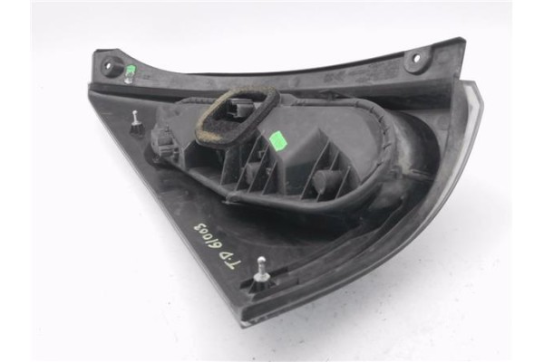 Recambio de piloto trasero derecho para citroen c1 1.0 sx referencia OEM IAM 815500H060  
