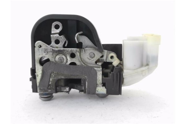 Recambio de cerradura puerta delantero izquierda para alfa romeo gt (125) 1.9 jtd referencia OEM IAM 46800416  