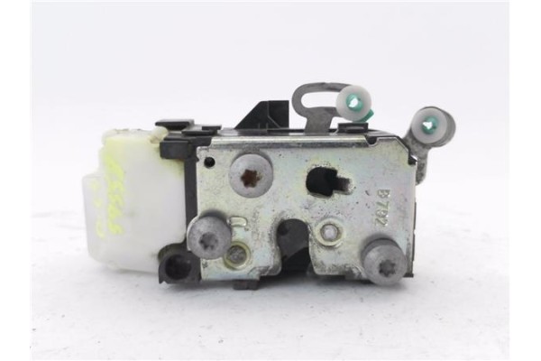 Recambio de cerradura puerta delantero izquierda para alfa romeo gt (125) 1.9 jtd referencia OEM IAM 46800416  